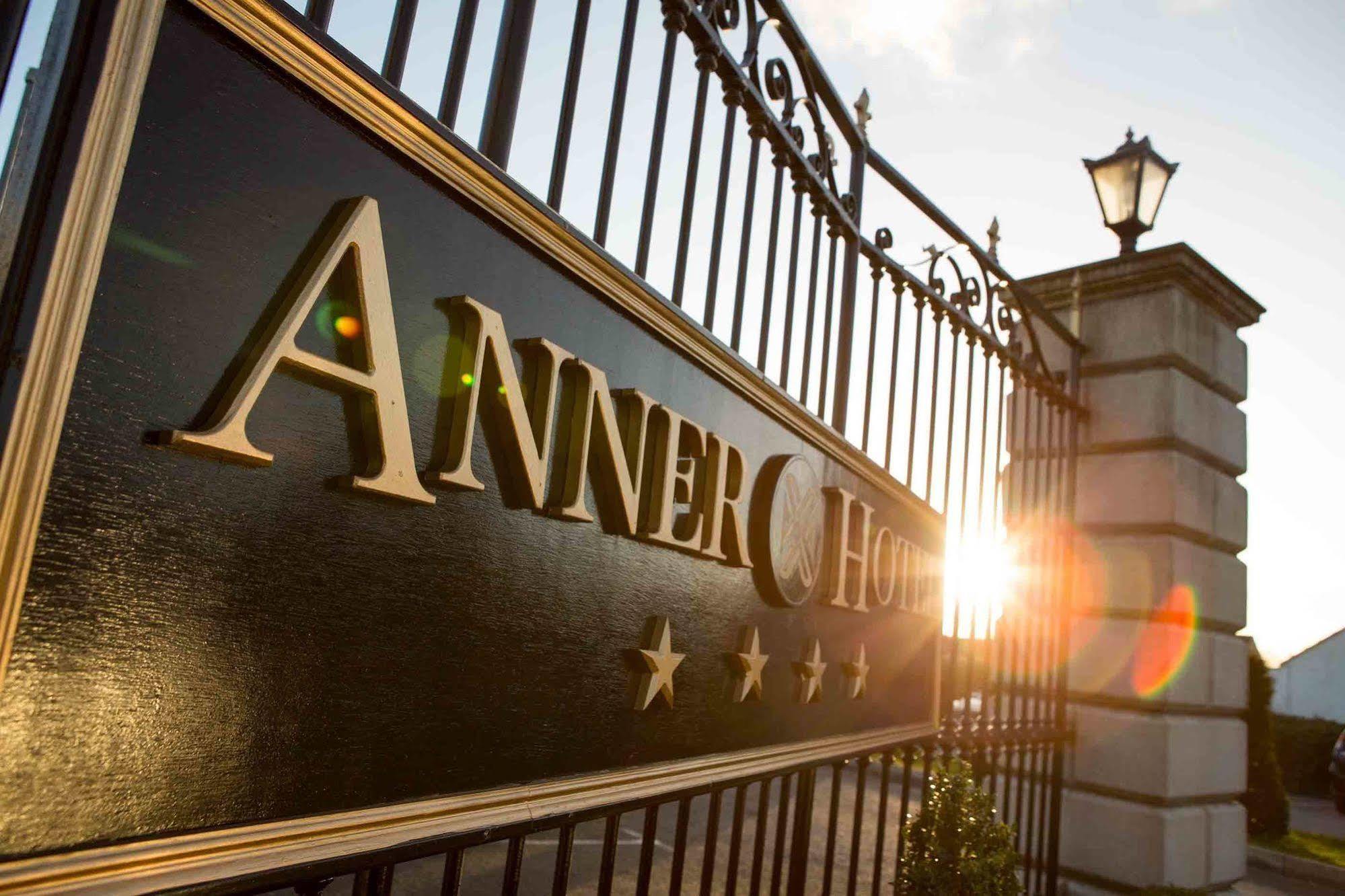 Anner Hotel Thurles Bagian luar foto