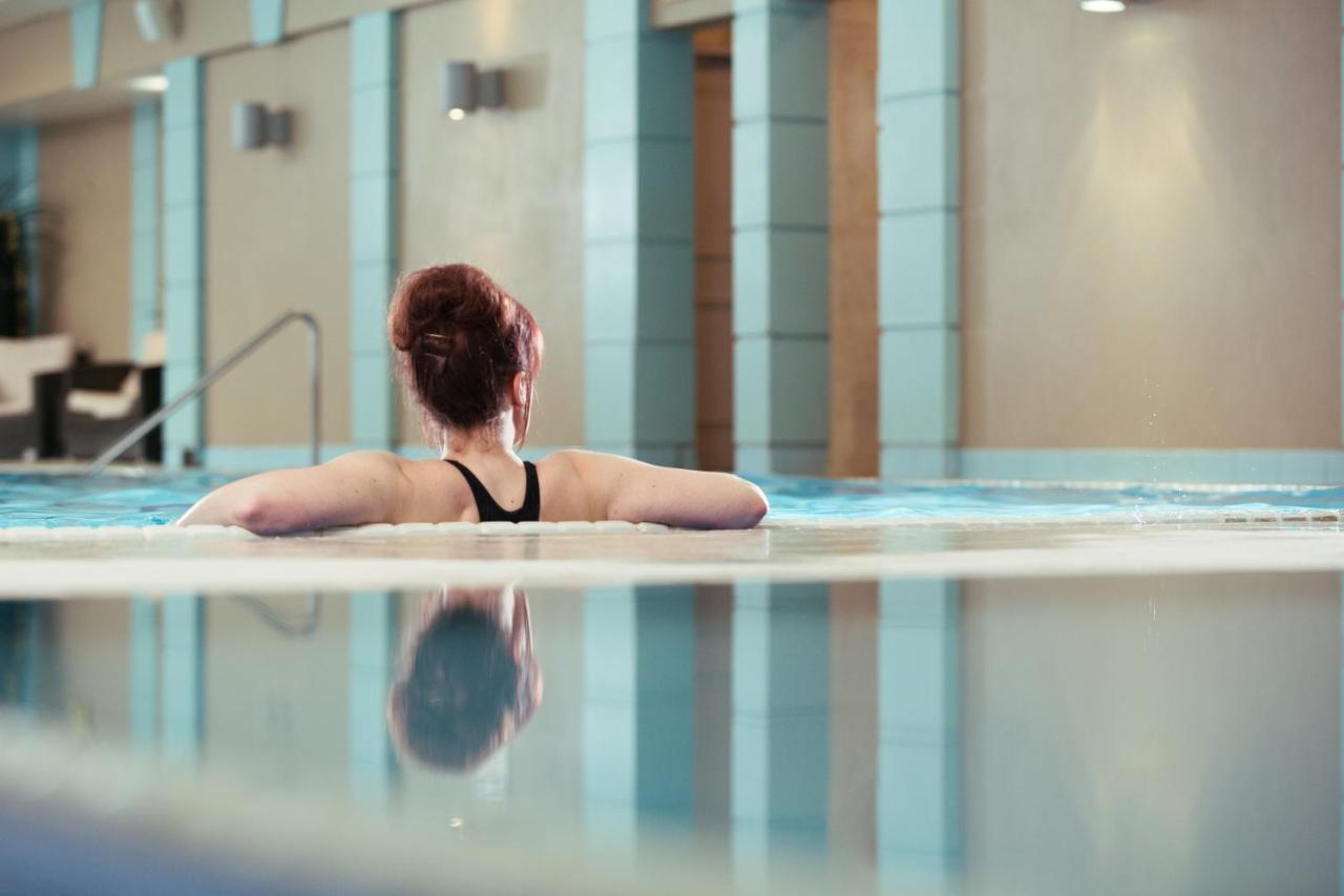 Anner Hotel Thurles Bagian luar foto